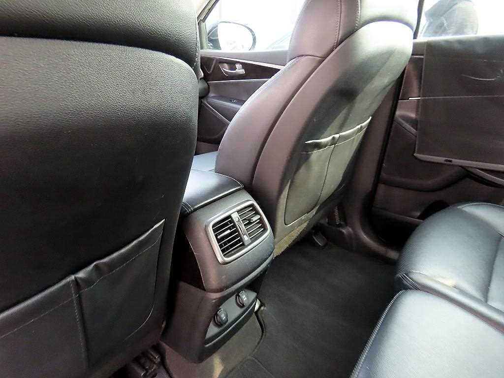 KIA Sorento 2015 Negro - Importación desde Corea - HF Imports Iquique - Foto 16