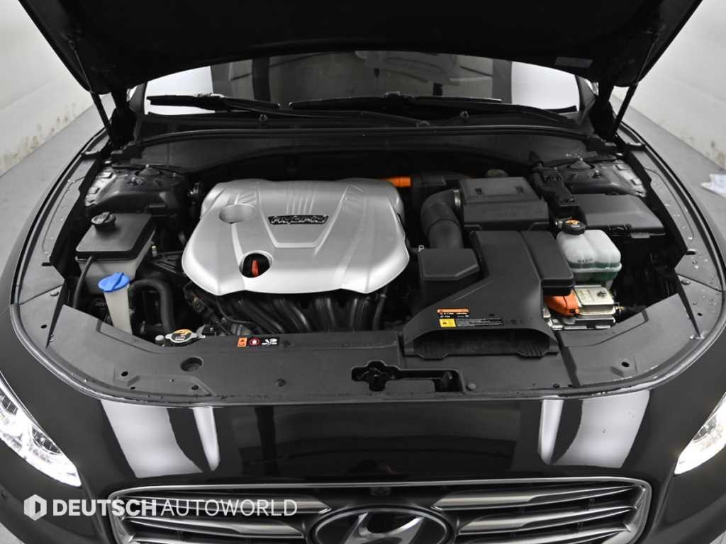 HYUNDAI Grandeur - Vista 6