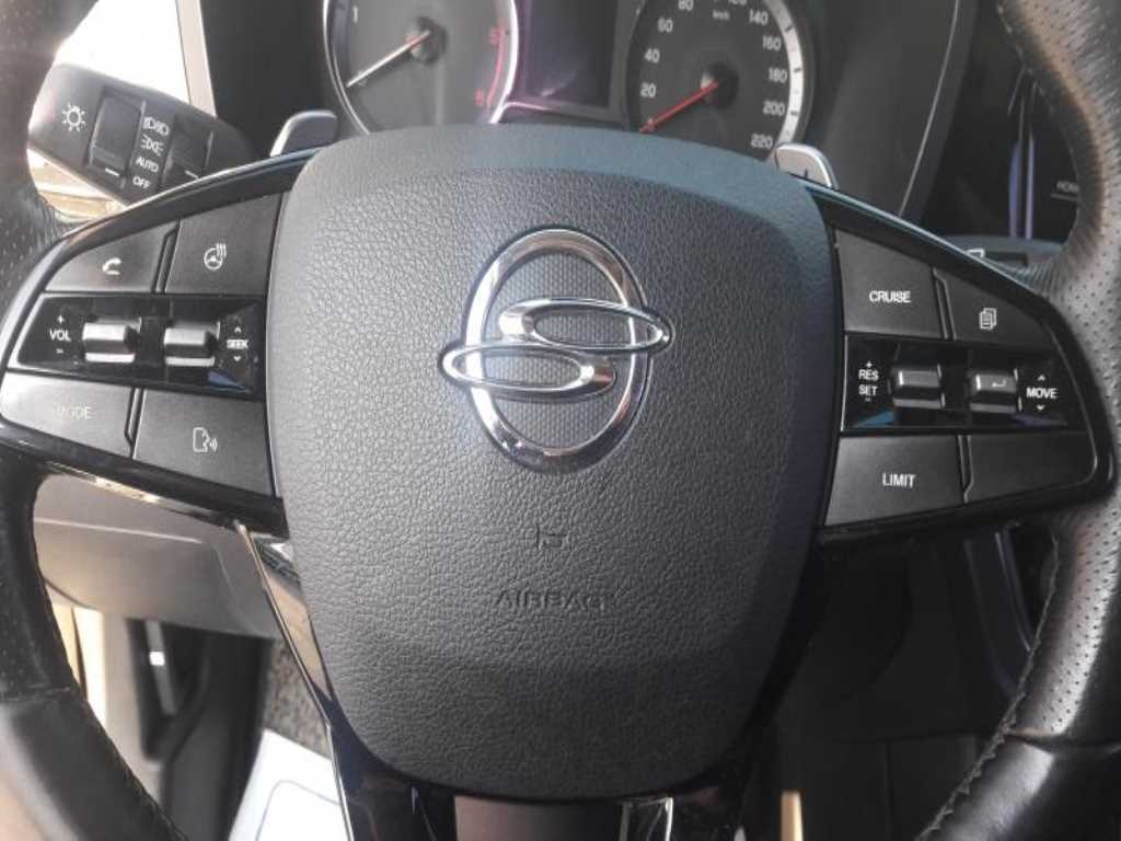 Ssangyong Korando - Vista 6
