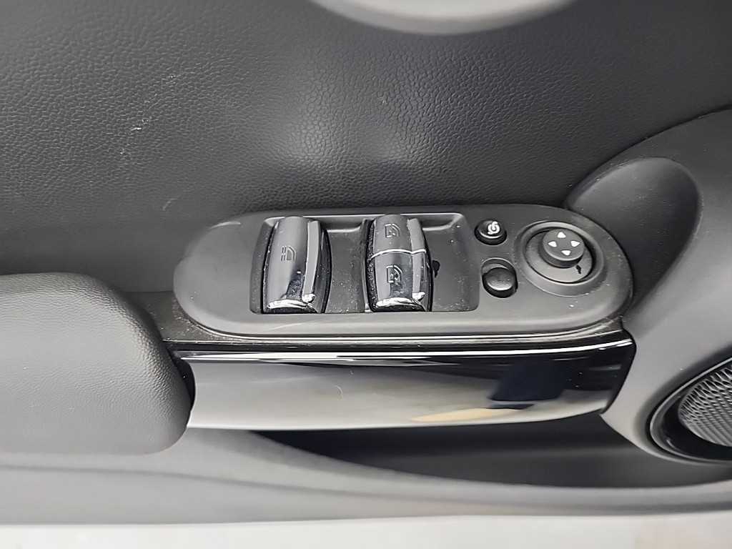 Mini Cooper Convertible 2024 Blanco - Importación desde Corea - HF Imports Iquique - Foto 15