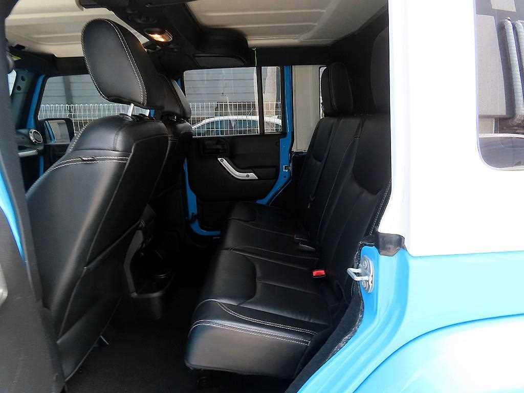 Jeep Wrangler - Vista 6