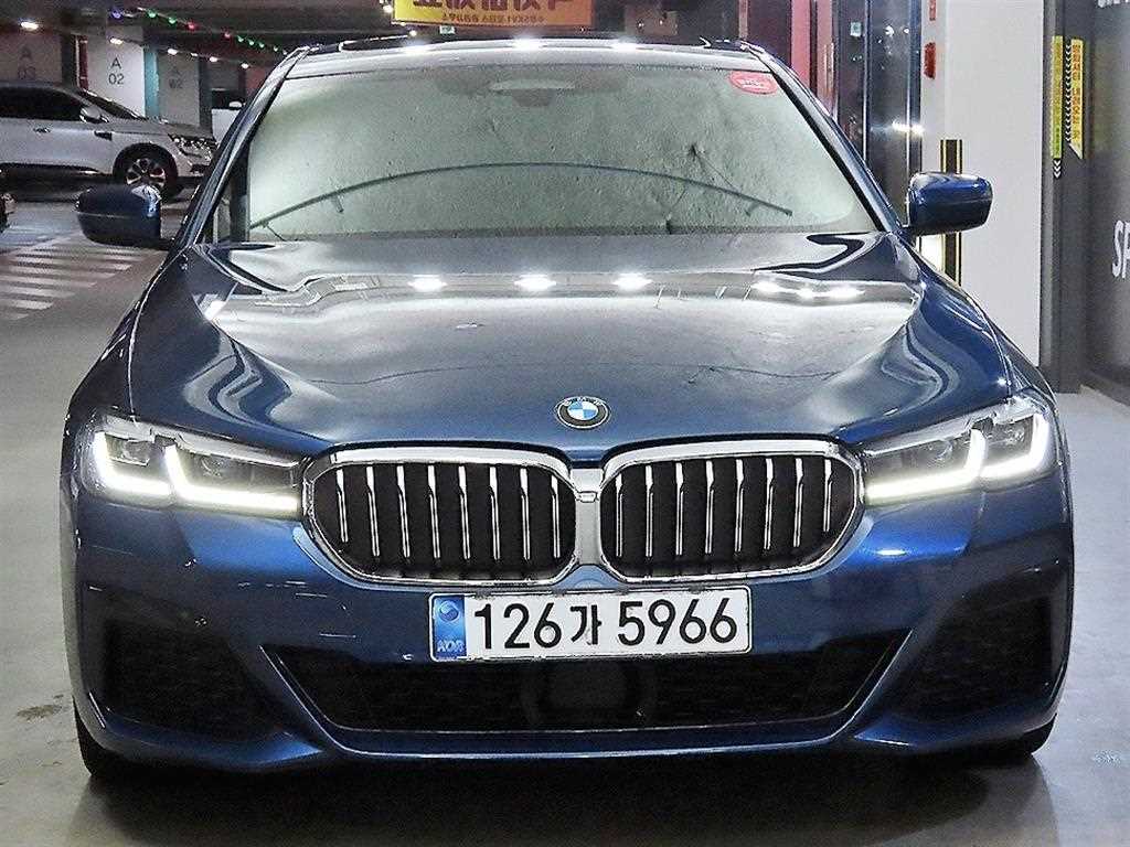 BMW 5 Series - Vista 2