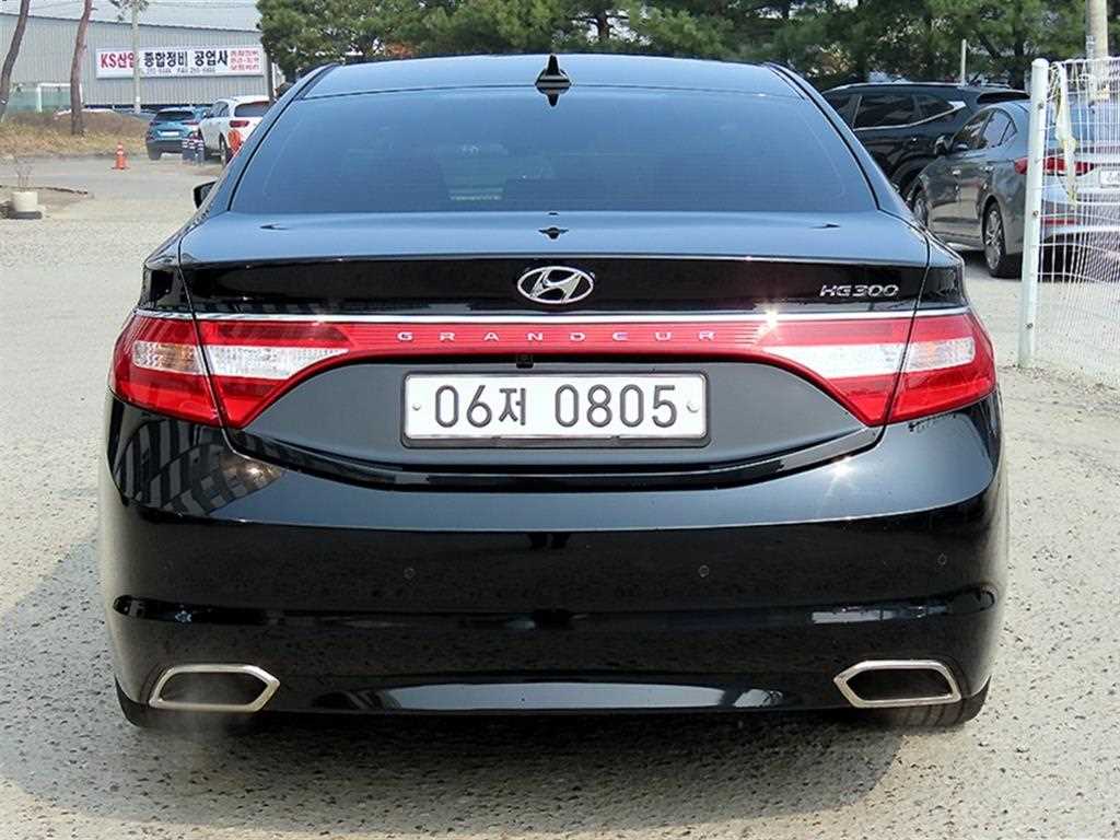 HYUNDAI Grandeur - Vista 4
