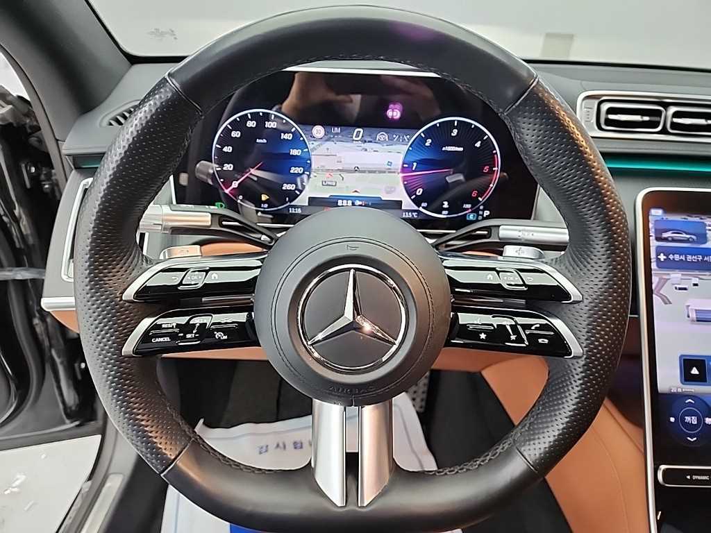 Mercedes Benz S Class - Vista 9