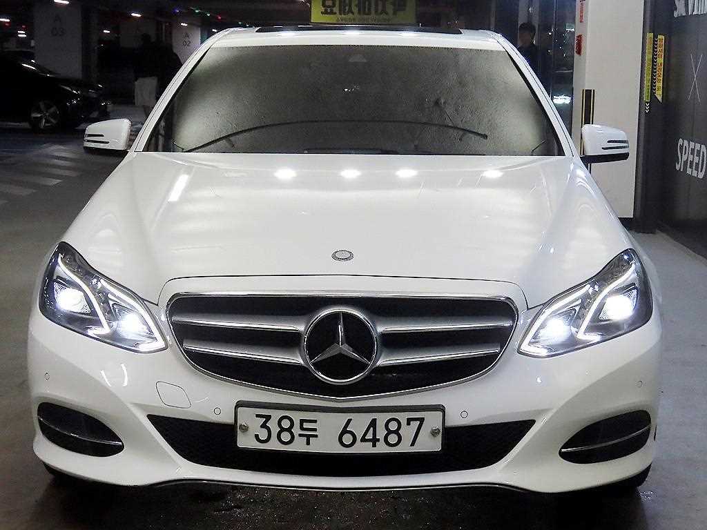 Mercedes Benz E class - Vista 2