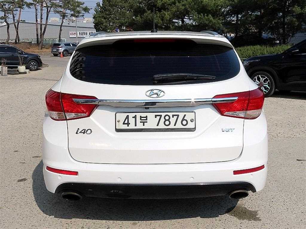 HYUNDAI i40 - Vista 4