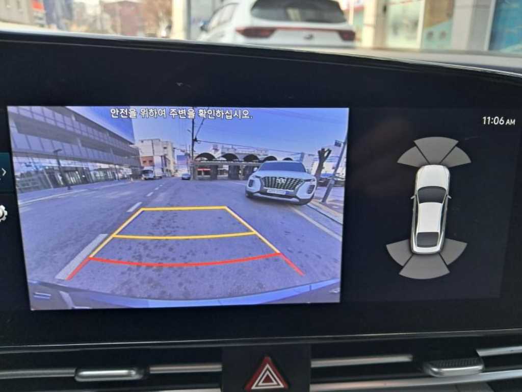 HYUNDAI Avante - Vista 9