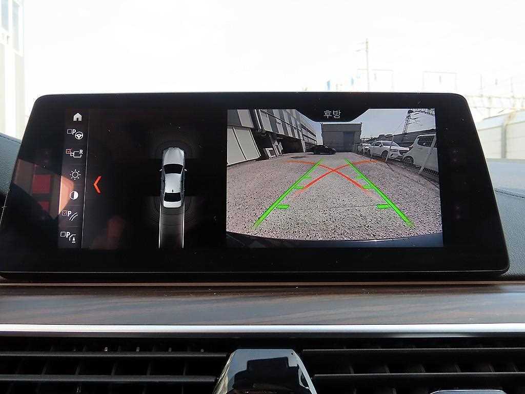 BMW 5 Series 2018 Negro - Importación desde Corea - HF Imports Iquique - Foto 14