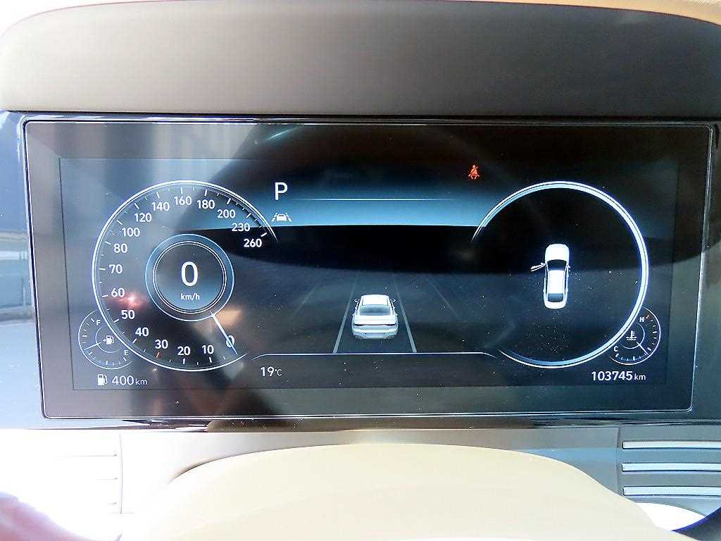 HYUNDAI Grandeur - Vista 9