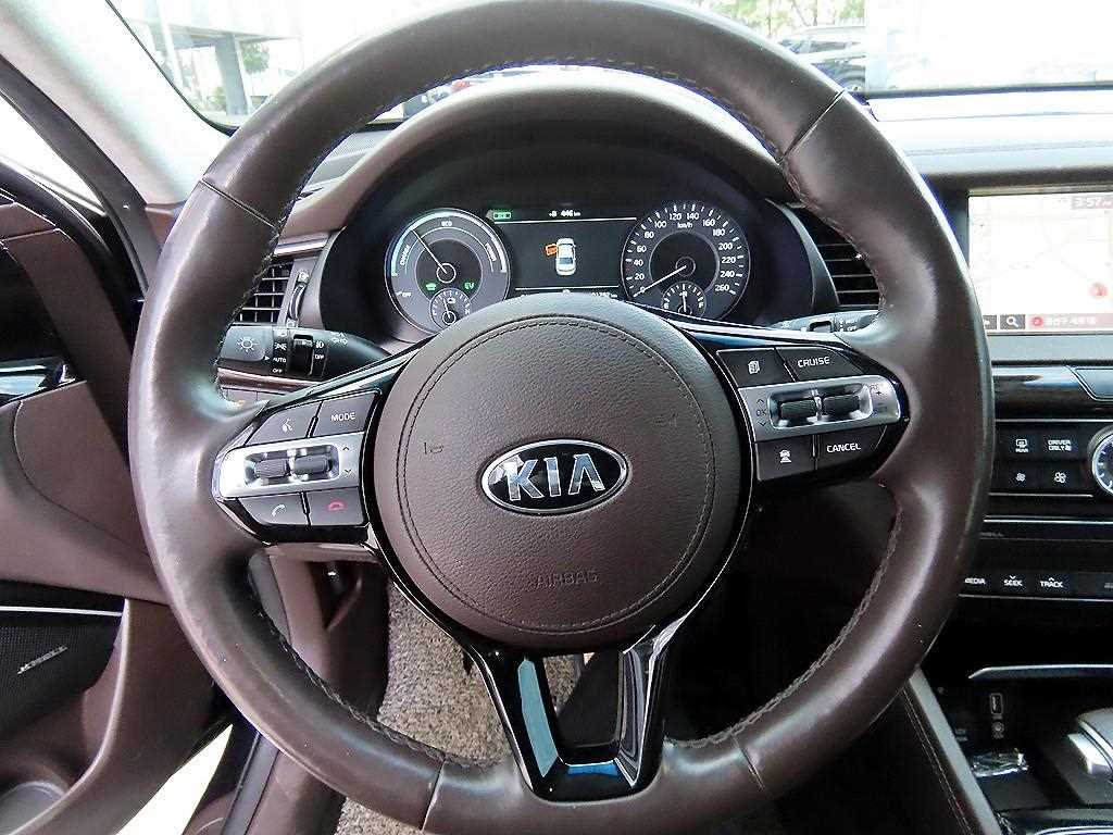 KIA K7 - Vista 8