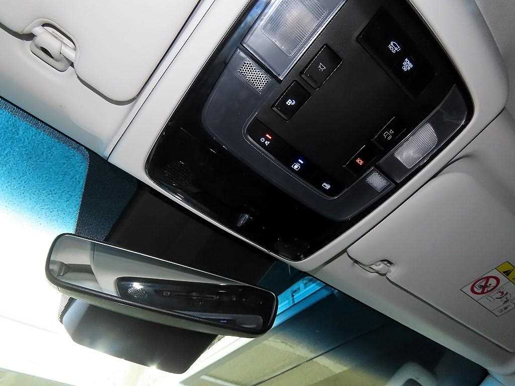 HYUNDAI Staria 2022 Blanco - Importación desde Corea - HF Imports Iquique - Foto 15