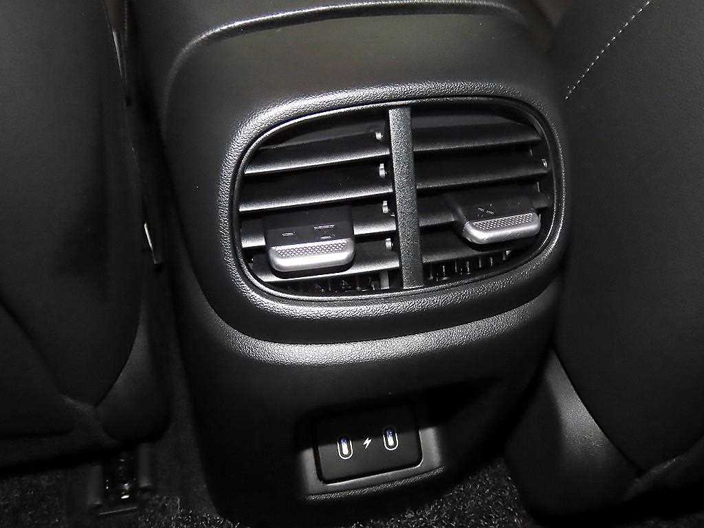 HYUNDAI Avante 2026 Blanco - Importación desde Corea - HF Imports Iquique - Foto 13