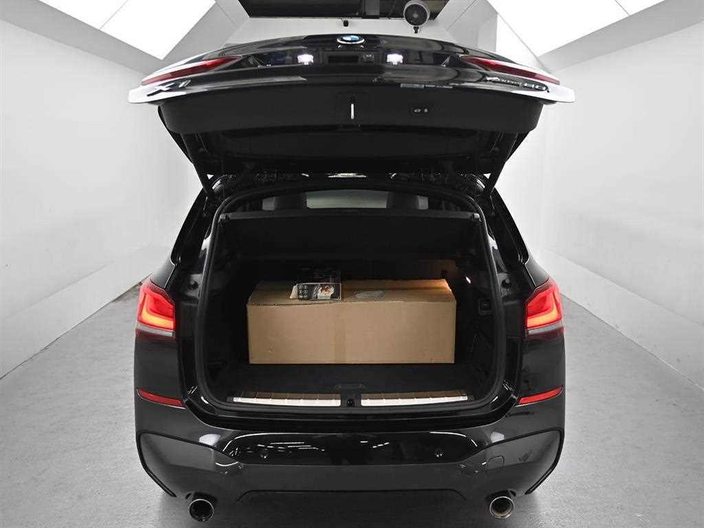 BMW X1 2022 Negro - Importación desde Corea - HF Imports Iquique - Foto 17