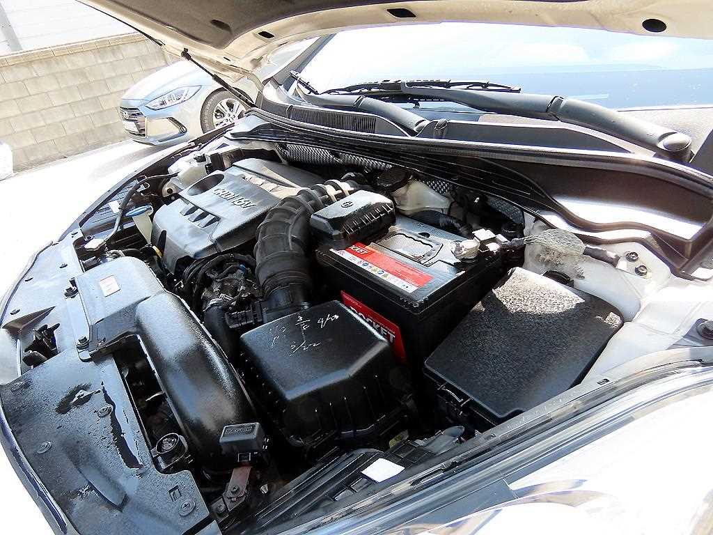 HYUNDAI i40 2013 Blanco - Importación desde Corea - HF Imports Iquique - Foto 18