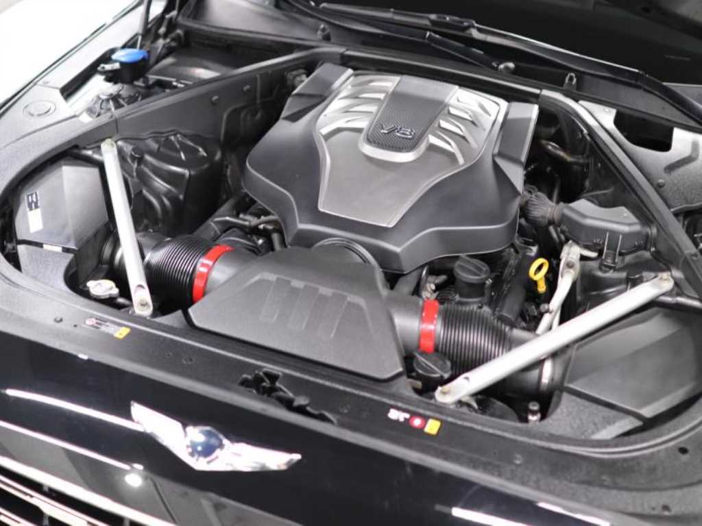 Genesis EQ900 - Vista 7