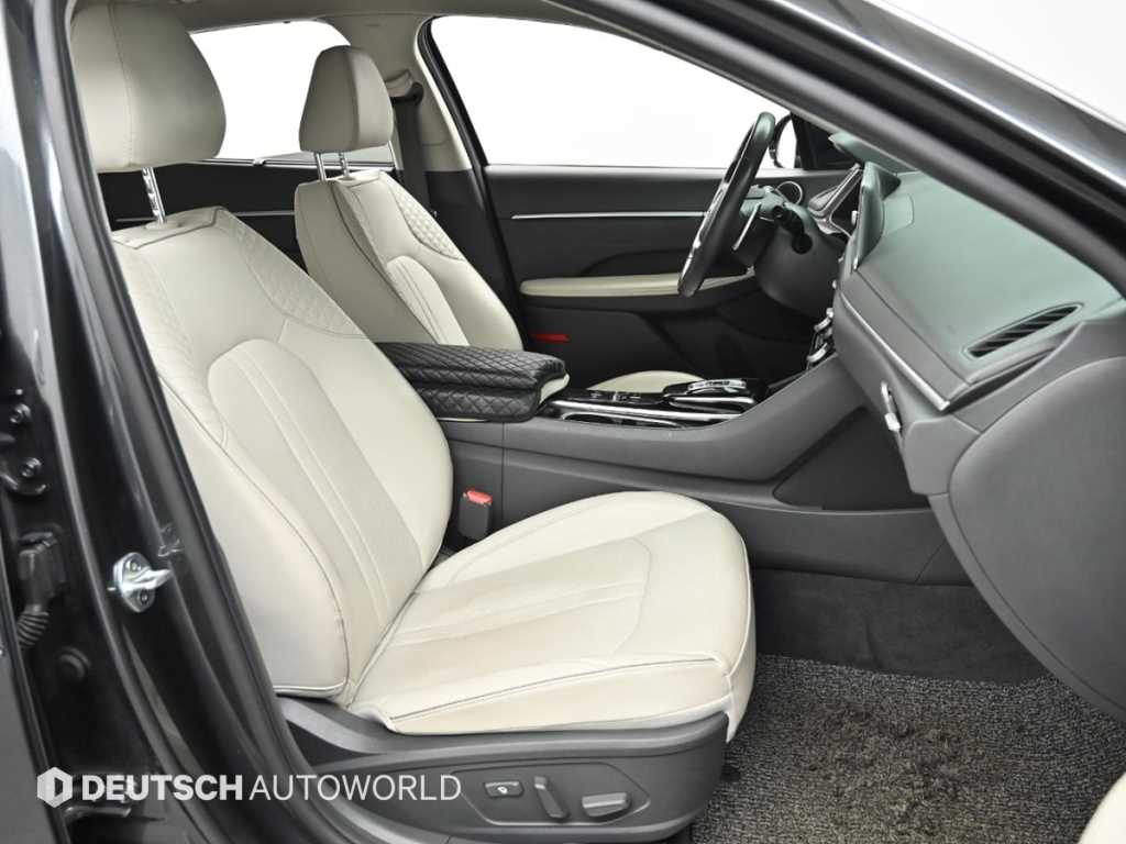 HYUNDAI Sonata - Vista 10