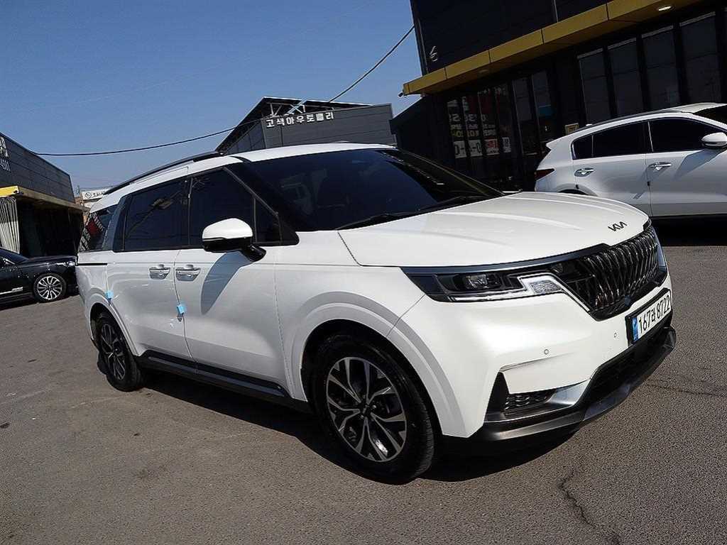 KIA Carnival 2023 the color of pearl - Importación desde Corea - HF Imports Iquique - Foto 20