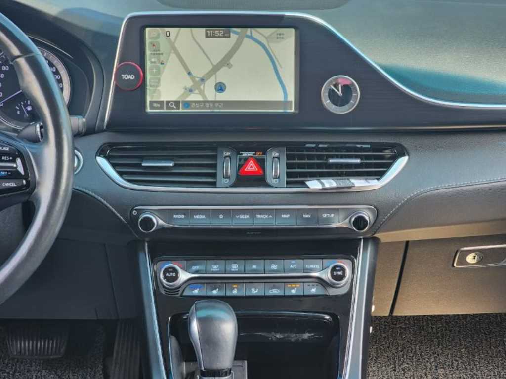 HYUNDAI Grandeur - Vista 8