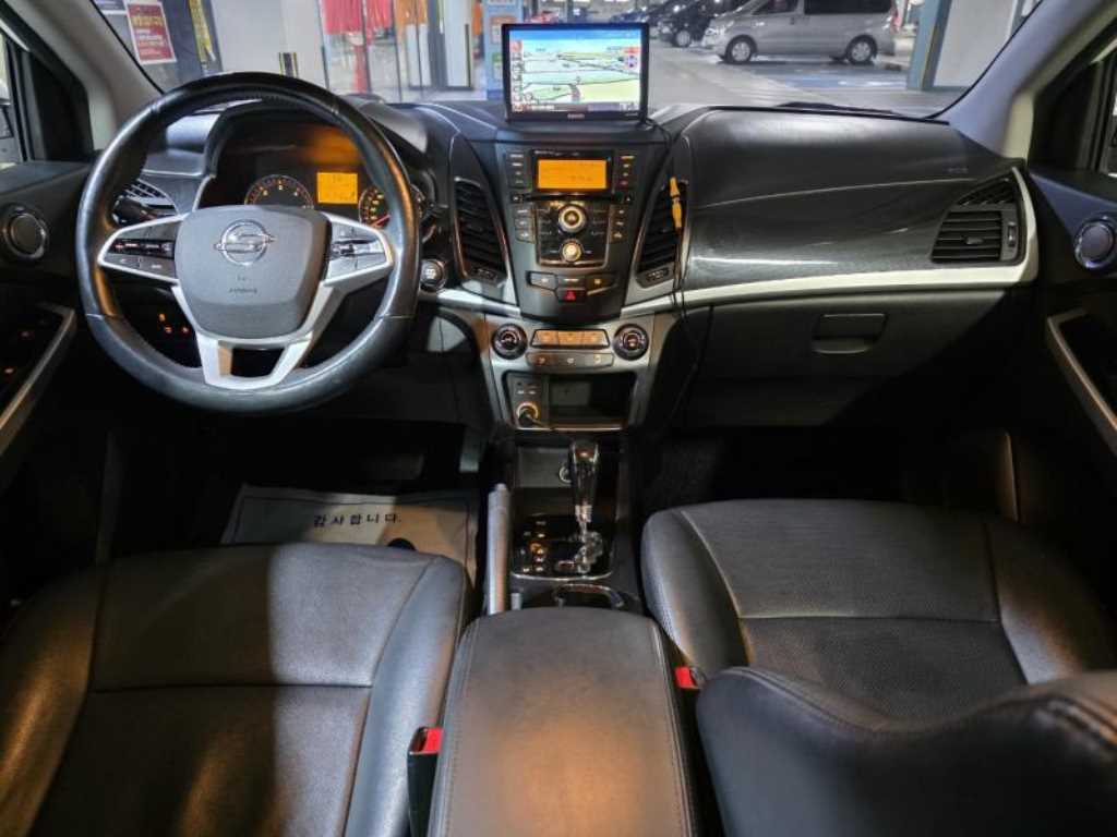 Ssangyong Korando - Vista 9