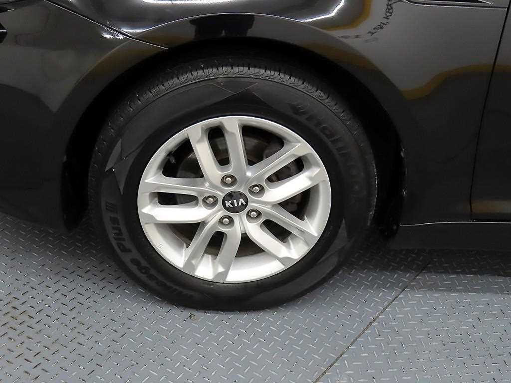 KIA K5 2015 Negro - Importación desde Corea - HF Imports Iquique - Foto 19