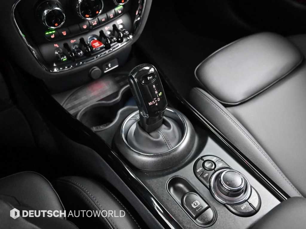 Mini Clubman - Vista 9