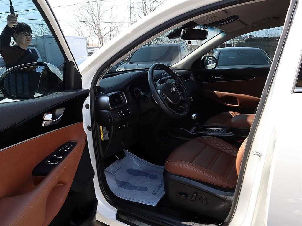 KIA Sorento - Vista 6