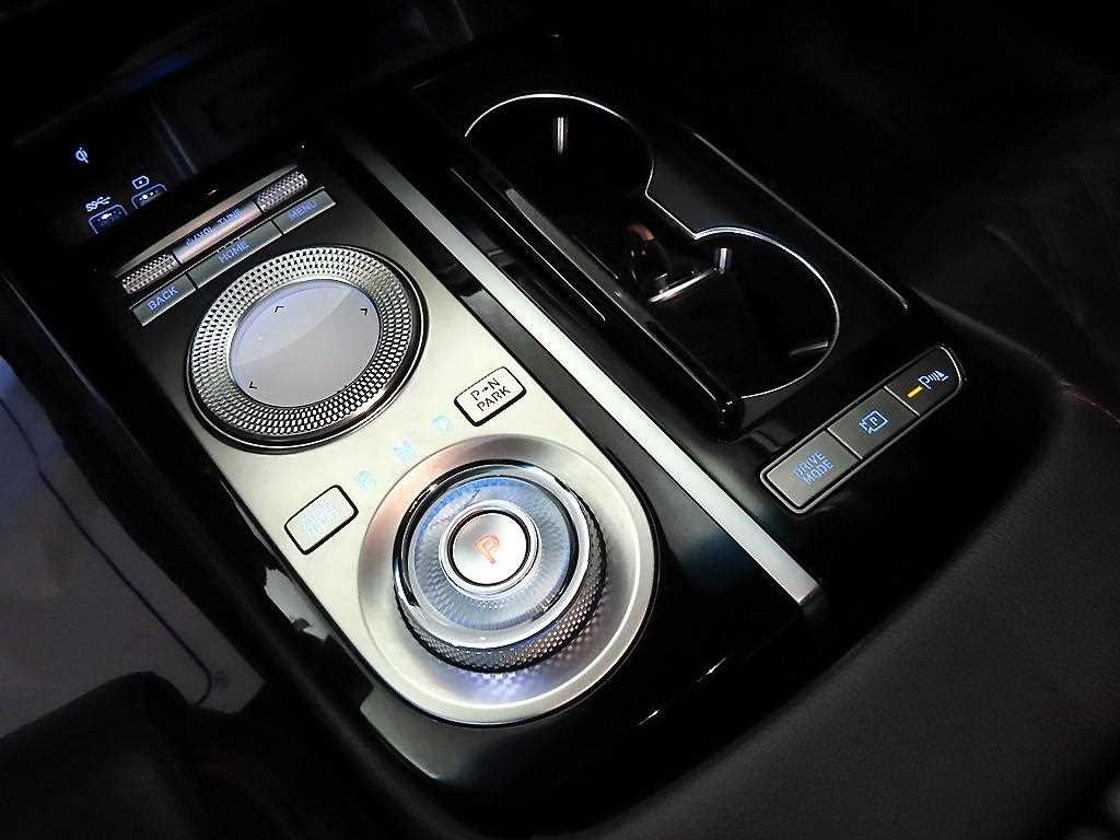 Genesis G80 - Vista 12