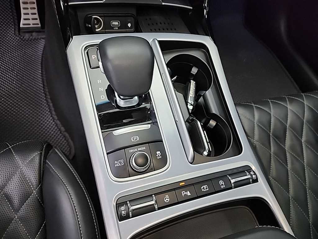 KIA Stinger - Vista 8