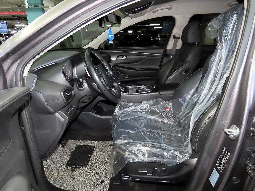 HYUNDAI Santa Fe - Vista 6