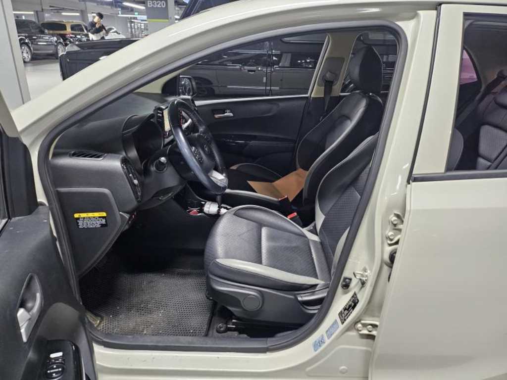 KIA Morning - Vista 11