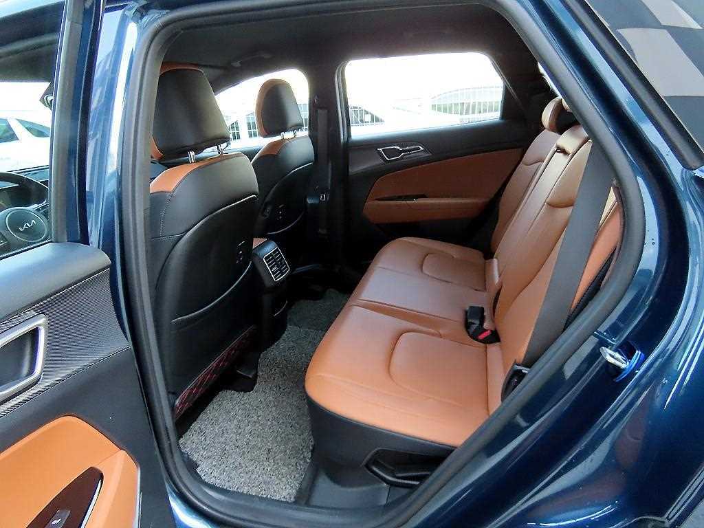 KIA Sportage - Vista 6