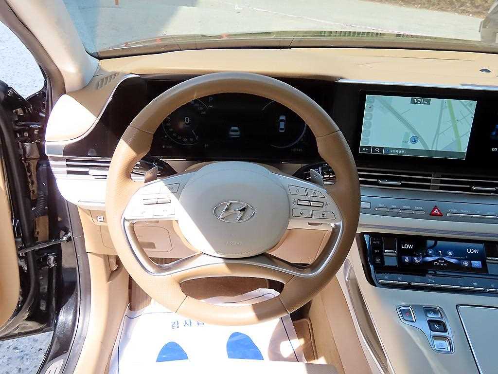 HYUNDAI Grandeur - Vista 8