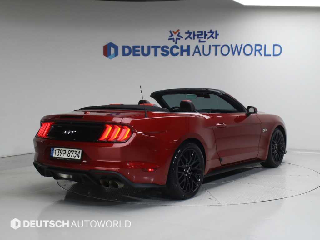 Ford Mustang - Vista 2