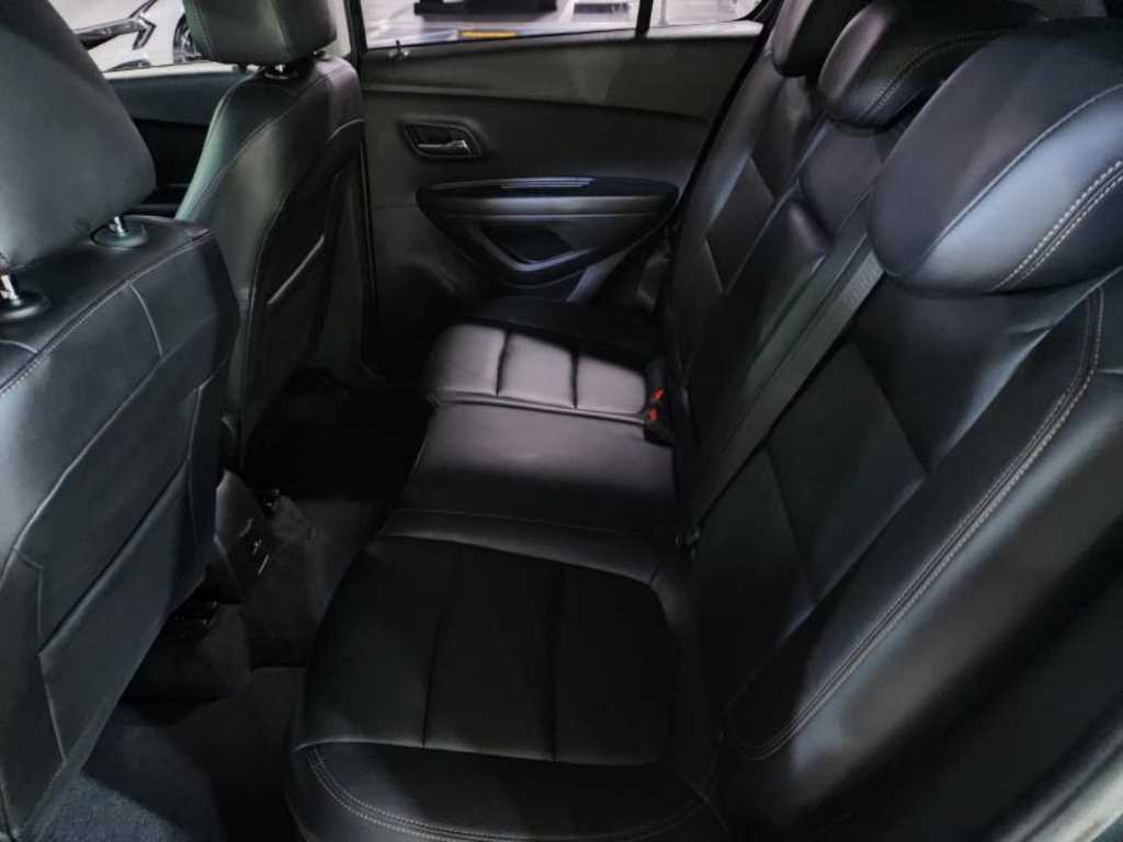 Chevrolet Trax - Vista 7