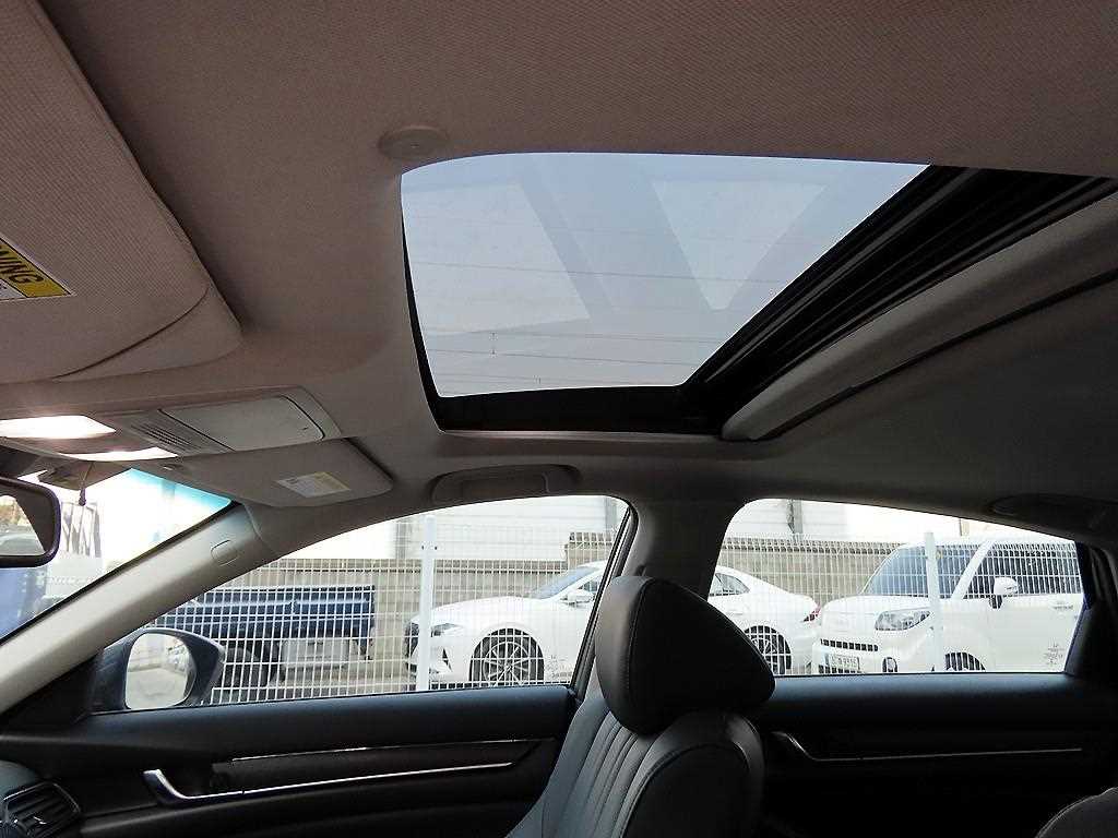 Honda Accord 2018 Gris - Importación desde Corea - HF Imports Iquique - Foto 17