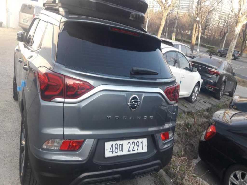 Ssangyong Korando - Vista 4