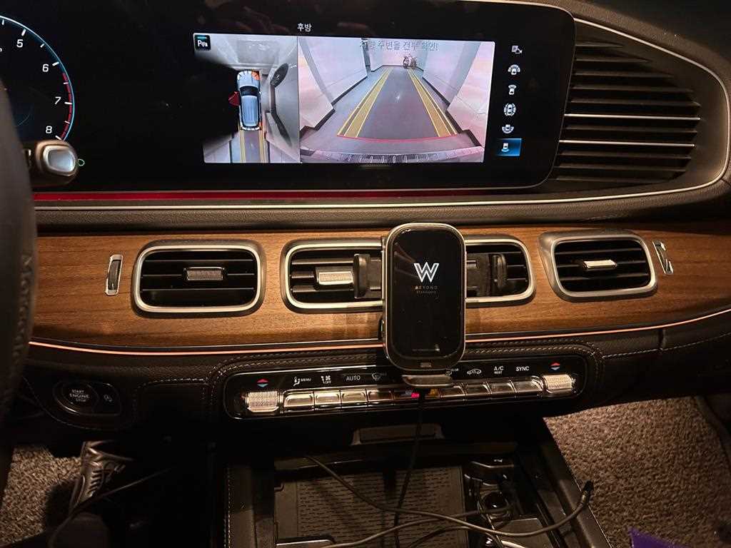 Mercedes Benz GLE Class - Vista 8