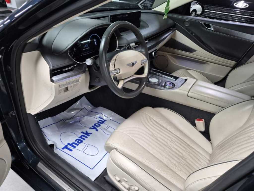 Genesis G80 - Vista 8