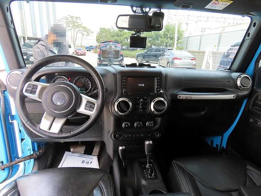 Jeep Wrangler - Vista 7