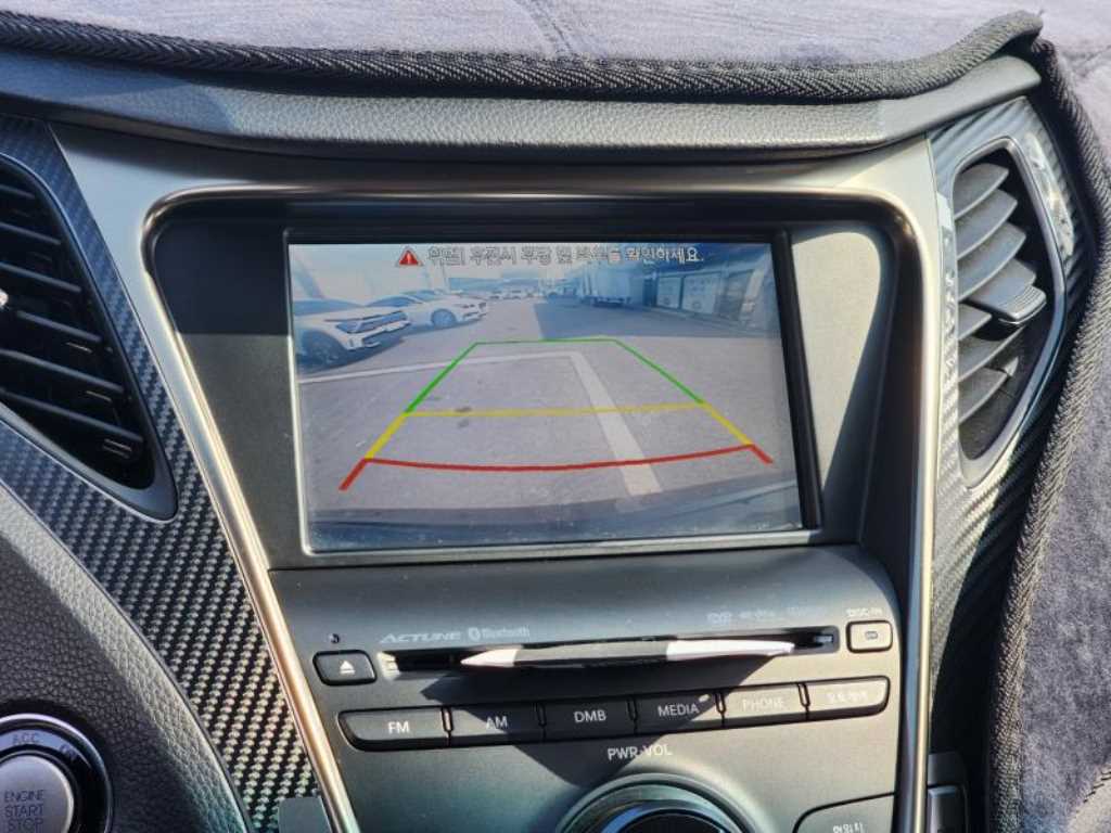 HYUNDAI Grandeur - Vista 11