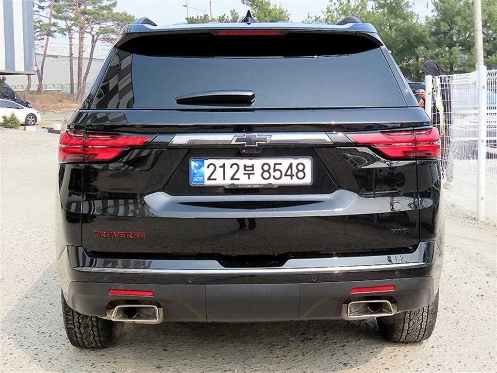 Chevrolet Travers - Vista 4