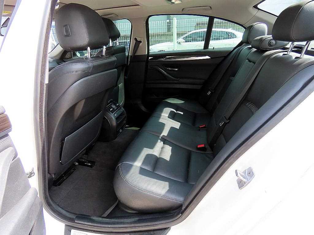 BMW 5 Series - Vista 6