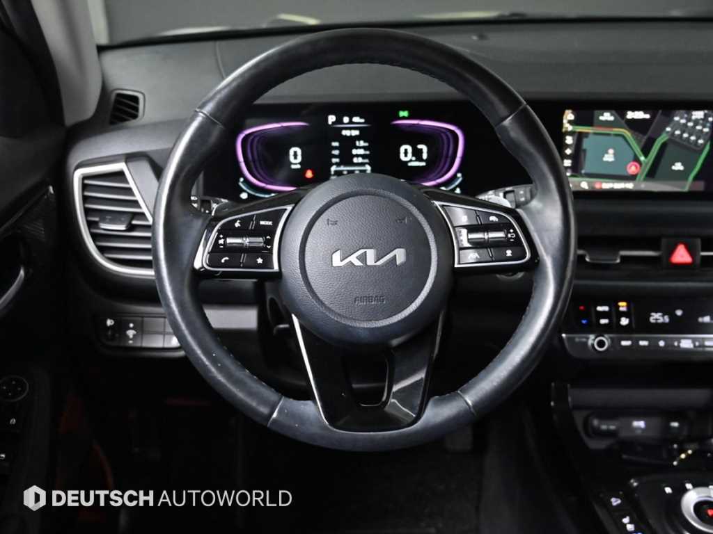 KIA Seltos 2023 Negro - Importación desde Corea - HF Imports Iquique - Foto 13