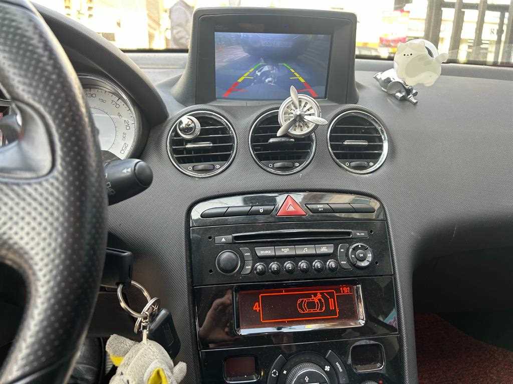 Peugeot 308 - Vista 8