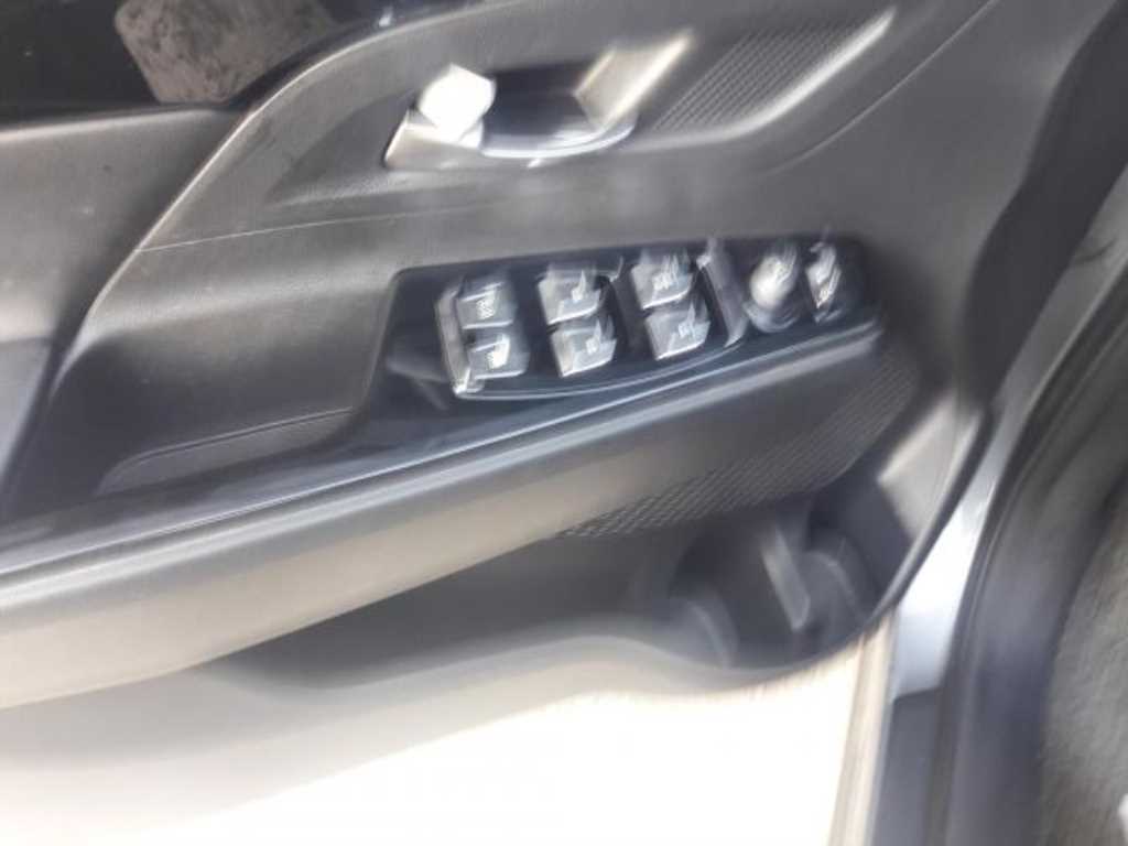 Ssangyong Korando - Vista 11