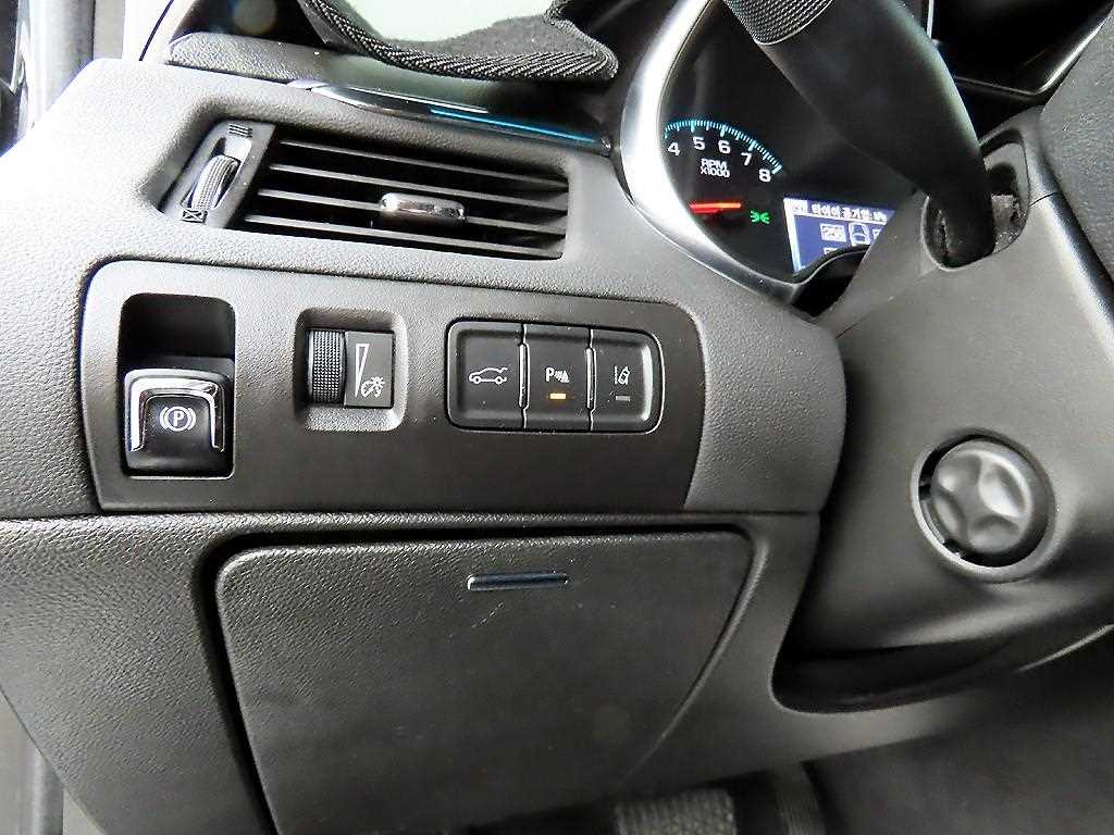 Chevrolet Impala - Vista 12