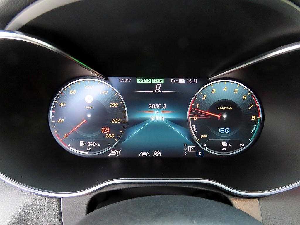 Mercedes Benz C Class - Vista 9