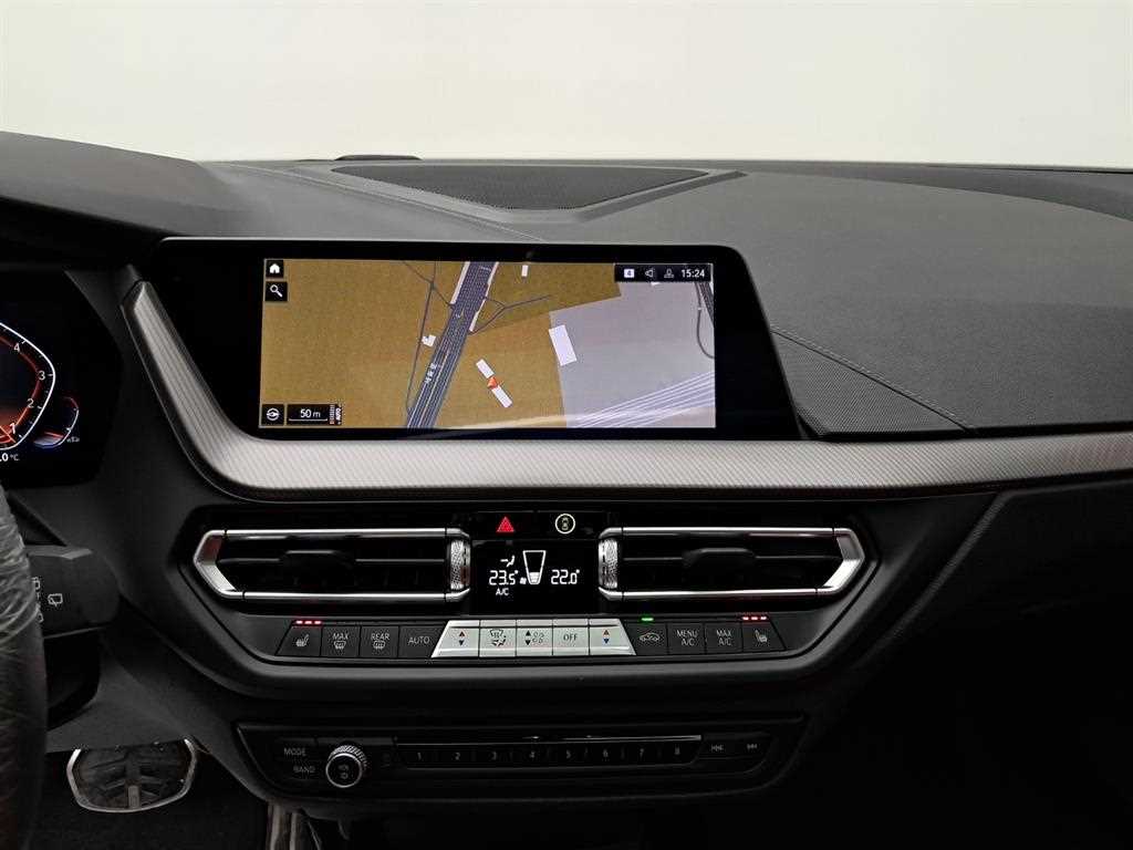 BMW 1 series - Vista 9