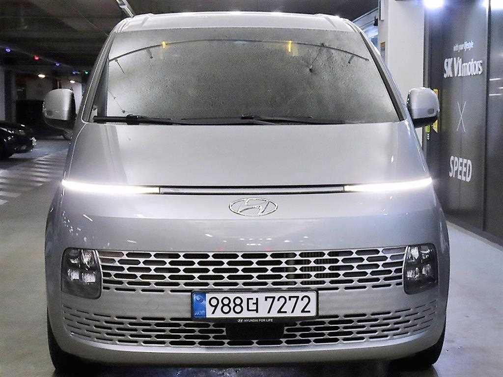 HYUNDAI Staria - Vista 6