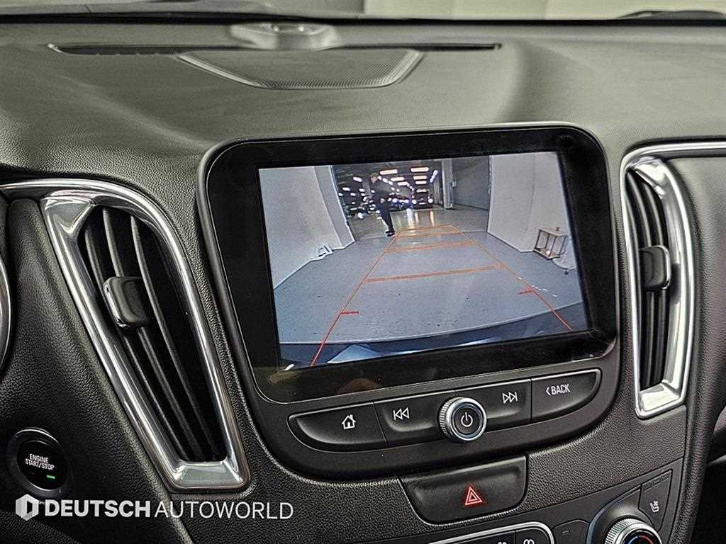 Chevrolet Malibu - Vista 12